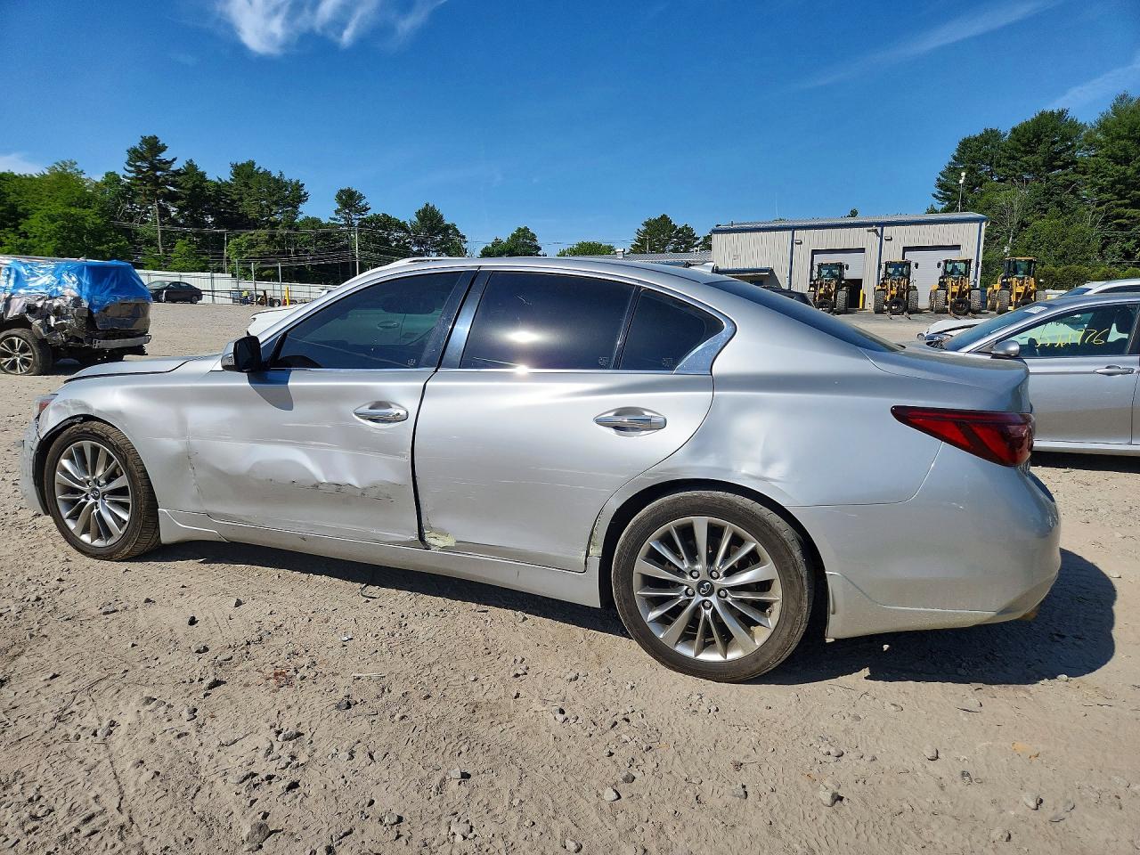 JN1EV7AR5JM434750 · 2018 INFINITI Q50 · 2/12