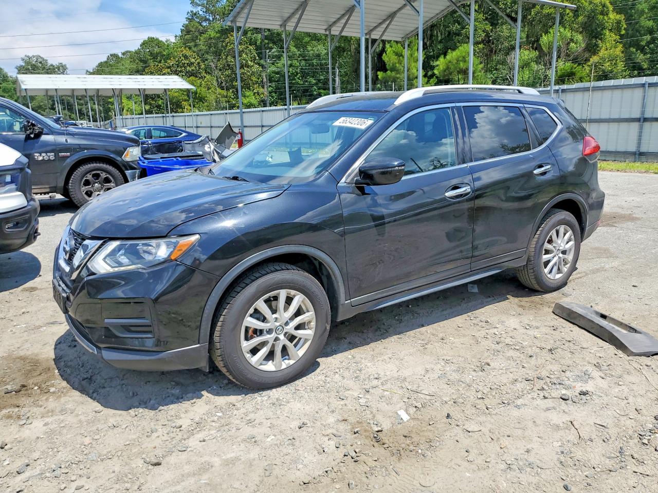 KNMAT2MV0HP506847 · 2017 NISSAN ROGUE