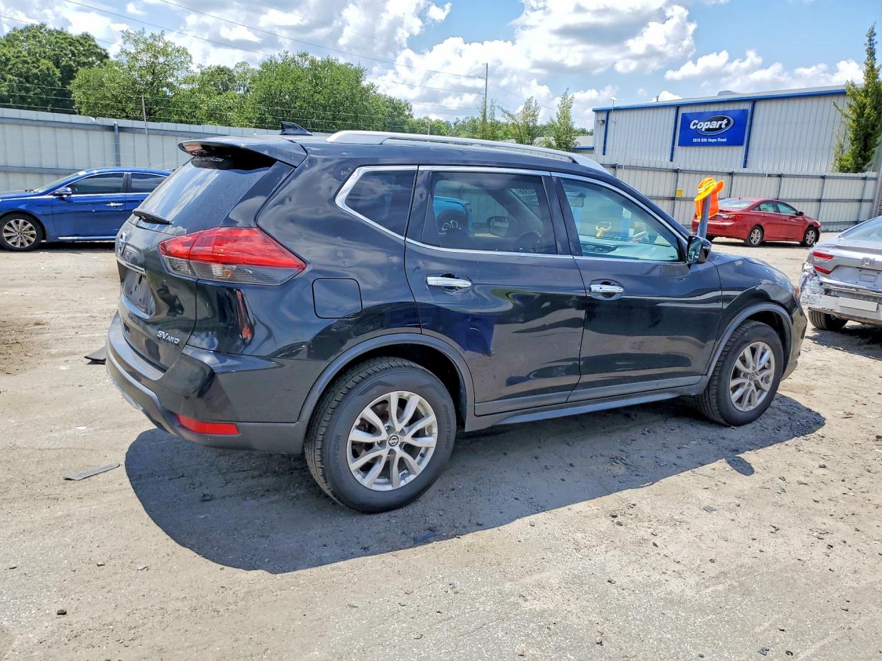 KNMAT2MV0HP506847 · 2017 NISSAN ROGUE · 3/13