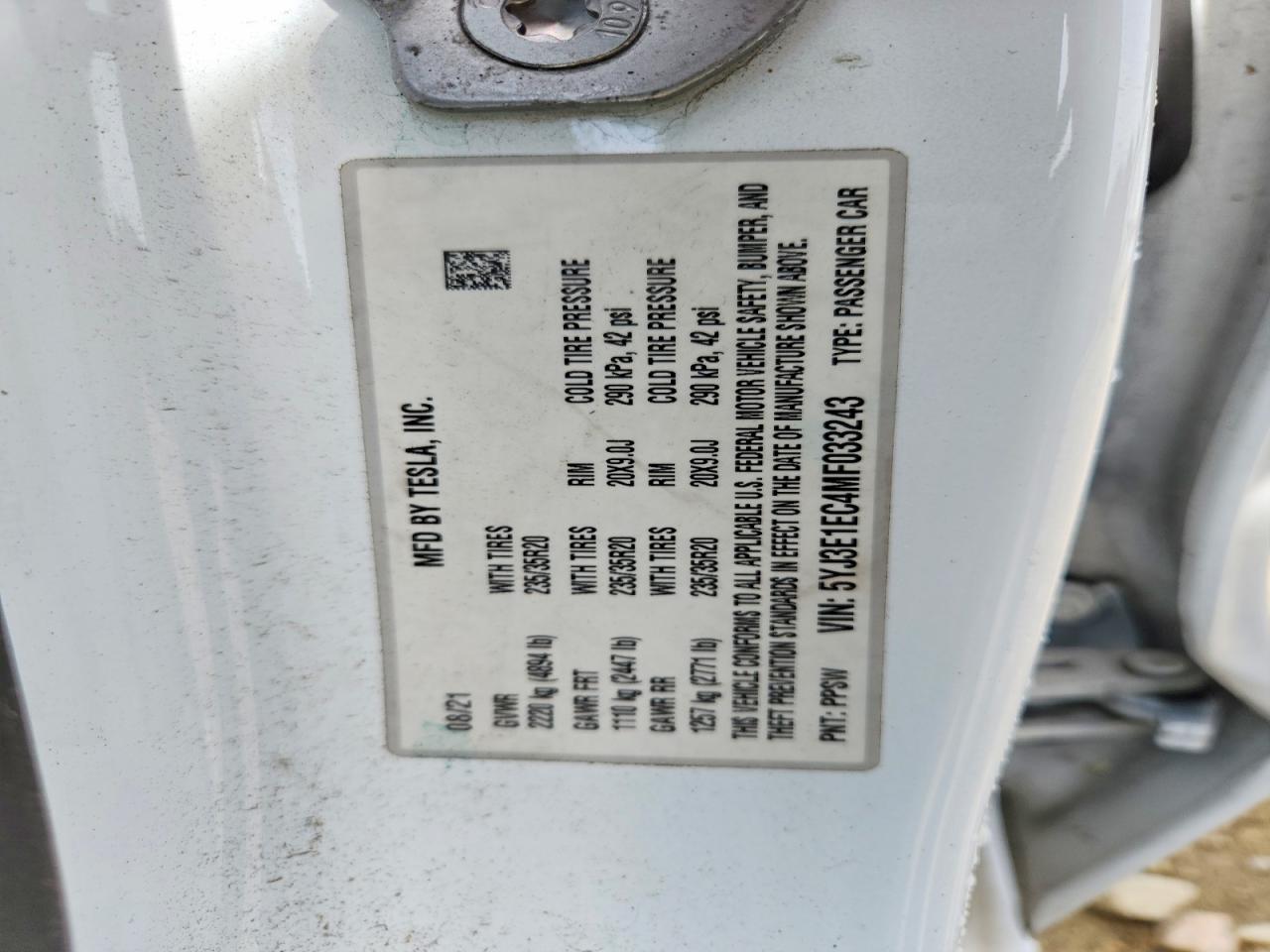5YJ3E1EC4MF033243 · 2021 TESLA MODEL 3 · 12/12