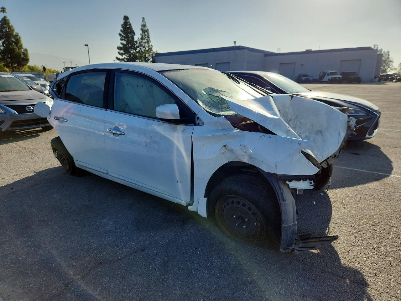 3N1AB7AP7HY219657 · 2017 NISSAN SENTRA · 4/12