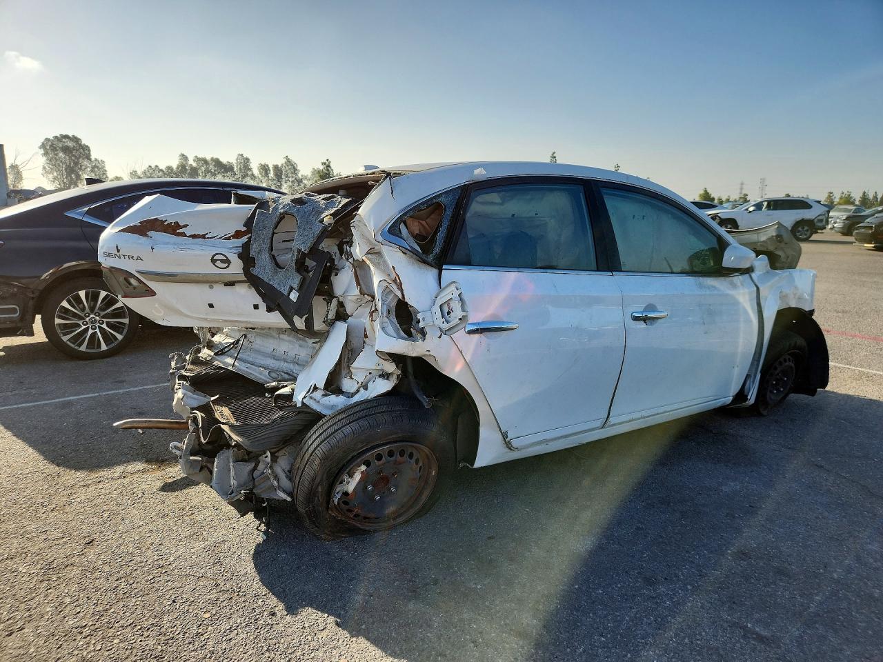 3N1AB7AP7HY219657 · 2017 NISSAN SENTRA · 3/12