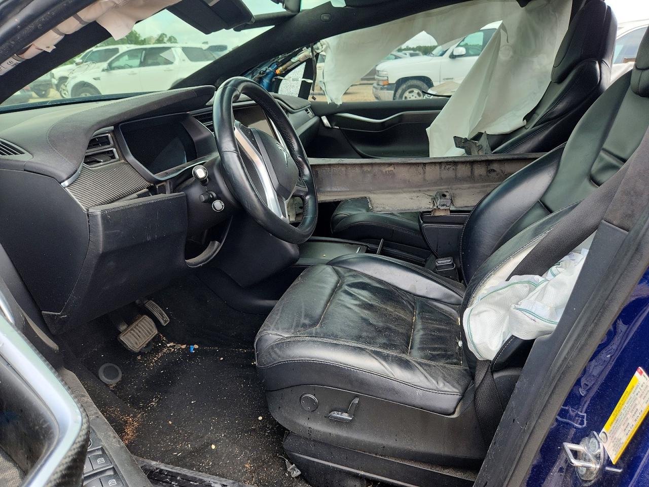 5YJXCDE2XHF046715 · 2017 TESLA MODEL X · 7/12