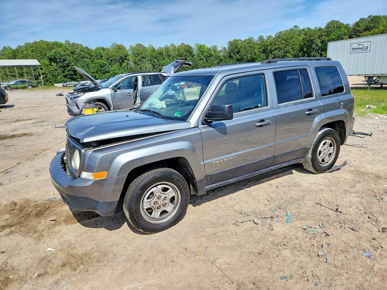 1C4NJPFA1ED602806 · 2014 JEEP PATRIOT