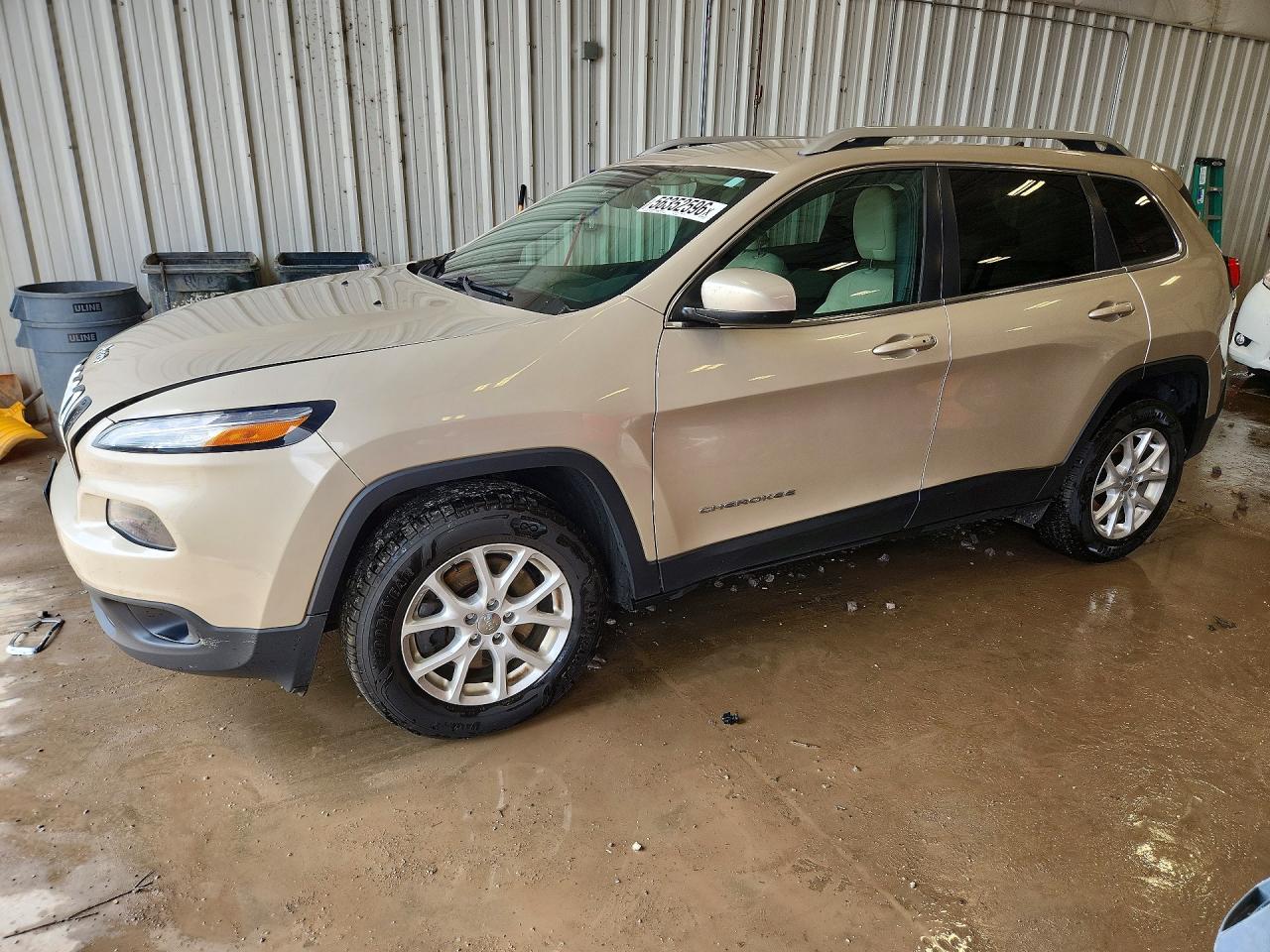 1C4PJMCB5FW768367 · 2015 JEEP CHEROKEE