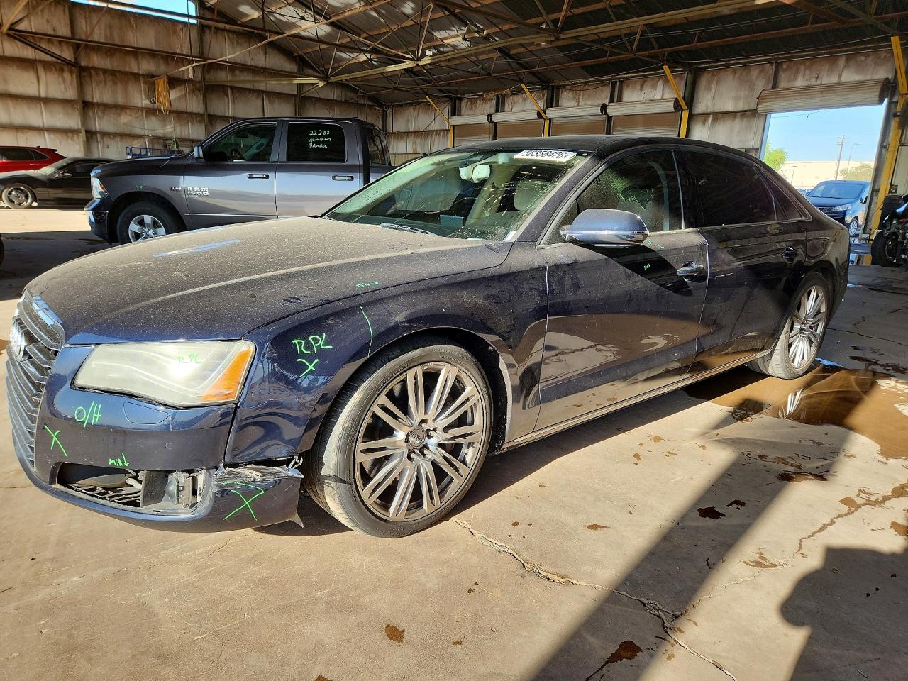 2012 AUDI A8