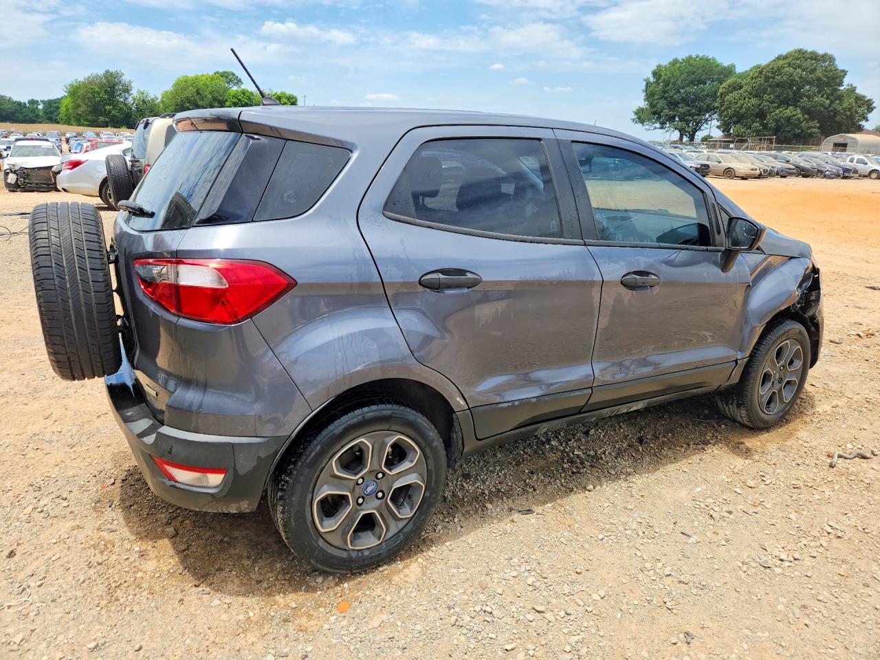 MAJ3P1REXJC242572 · 2018 FORD ECOSPORT · 3/13