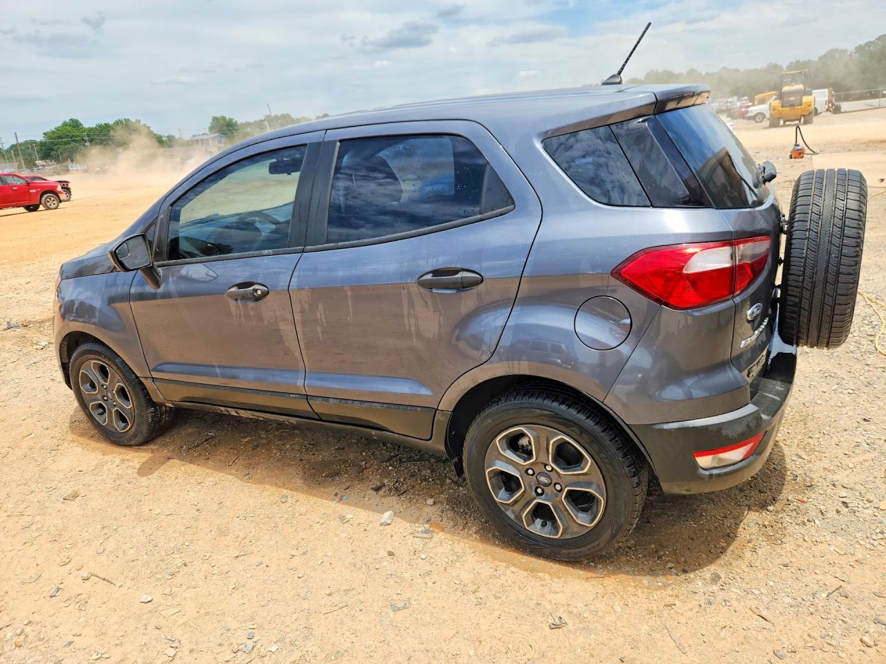MAJ3P1REXJC242572 · 2018 FORD ECOSPORT · 2/13