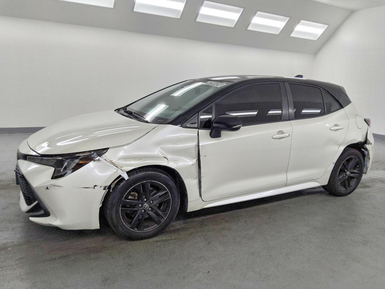 JTND4RBE8L3100820 · 2020 TOYOTA COROLLA HATCHBACK