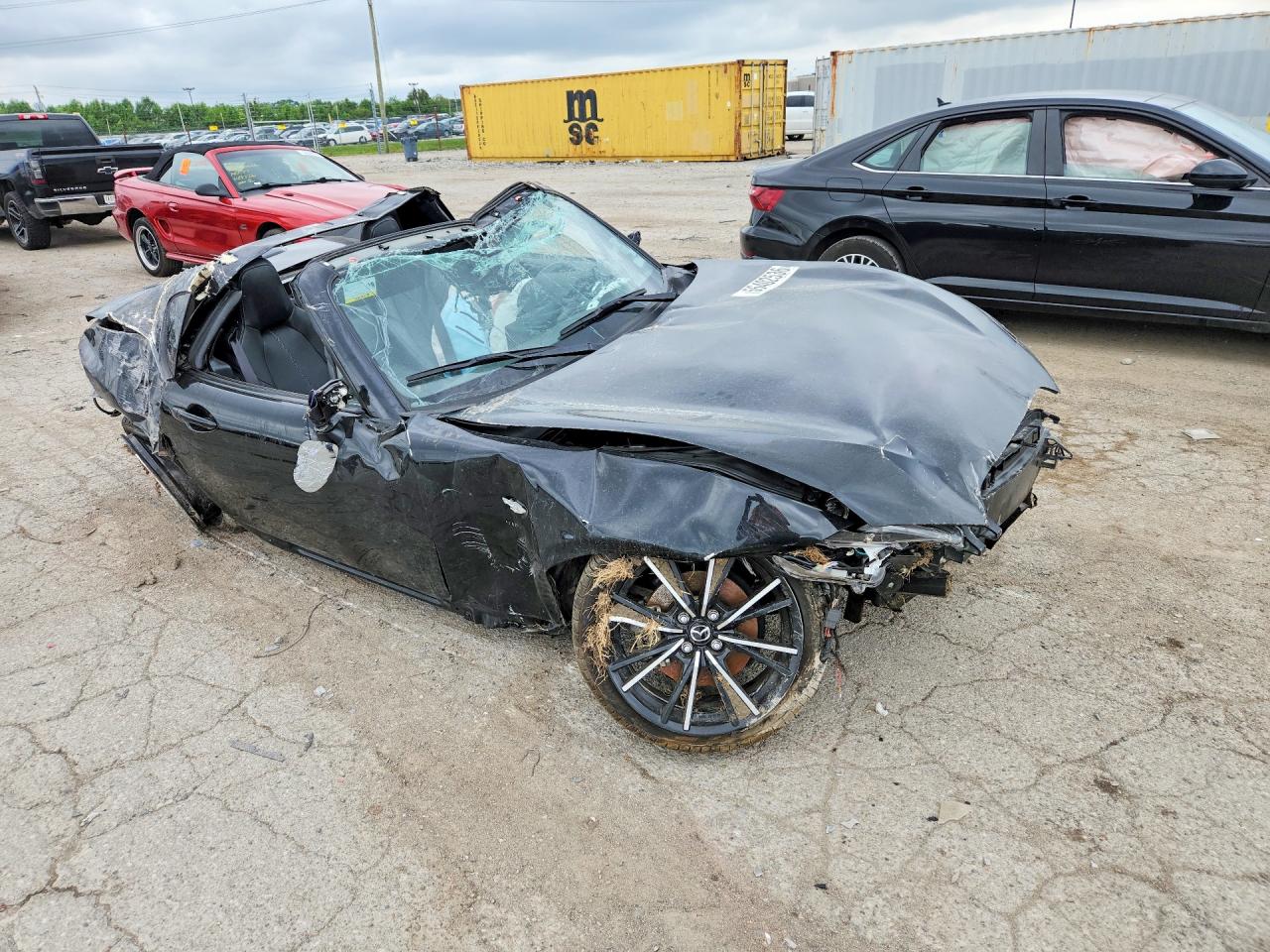 JM1NDAM79S0653274 · 2025 MAZDA MX-5 MIATA · 4/12