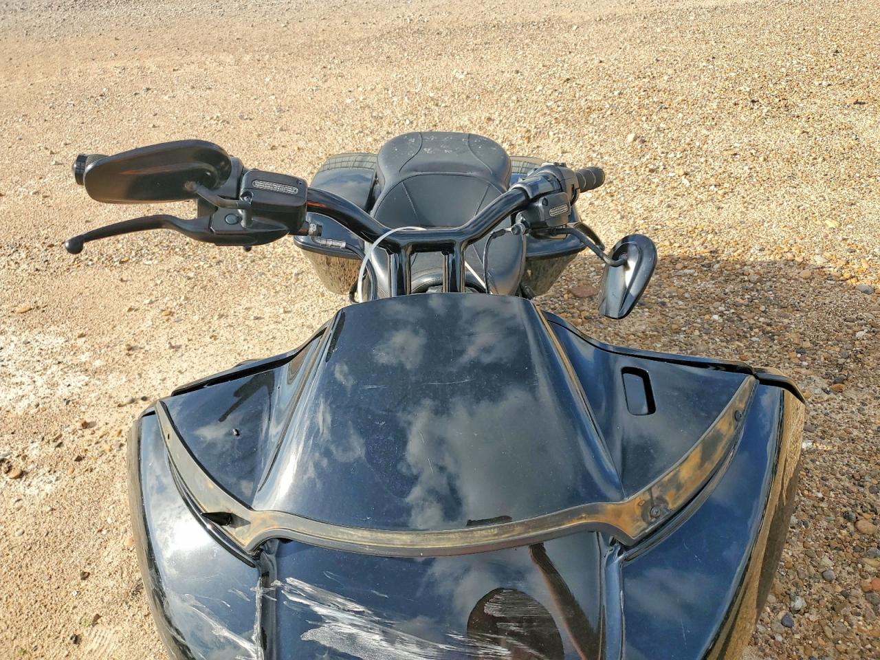 1HD1KTP10KB679658 · 2019 HARLEY-DAVIDSON FLTRXS · 5/9