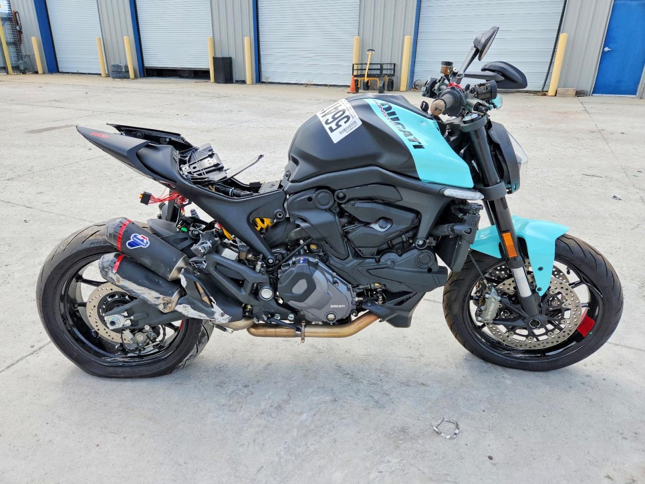 2024 DUCATI MONSTER
