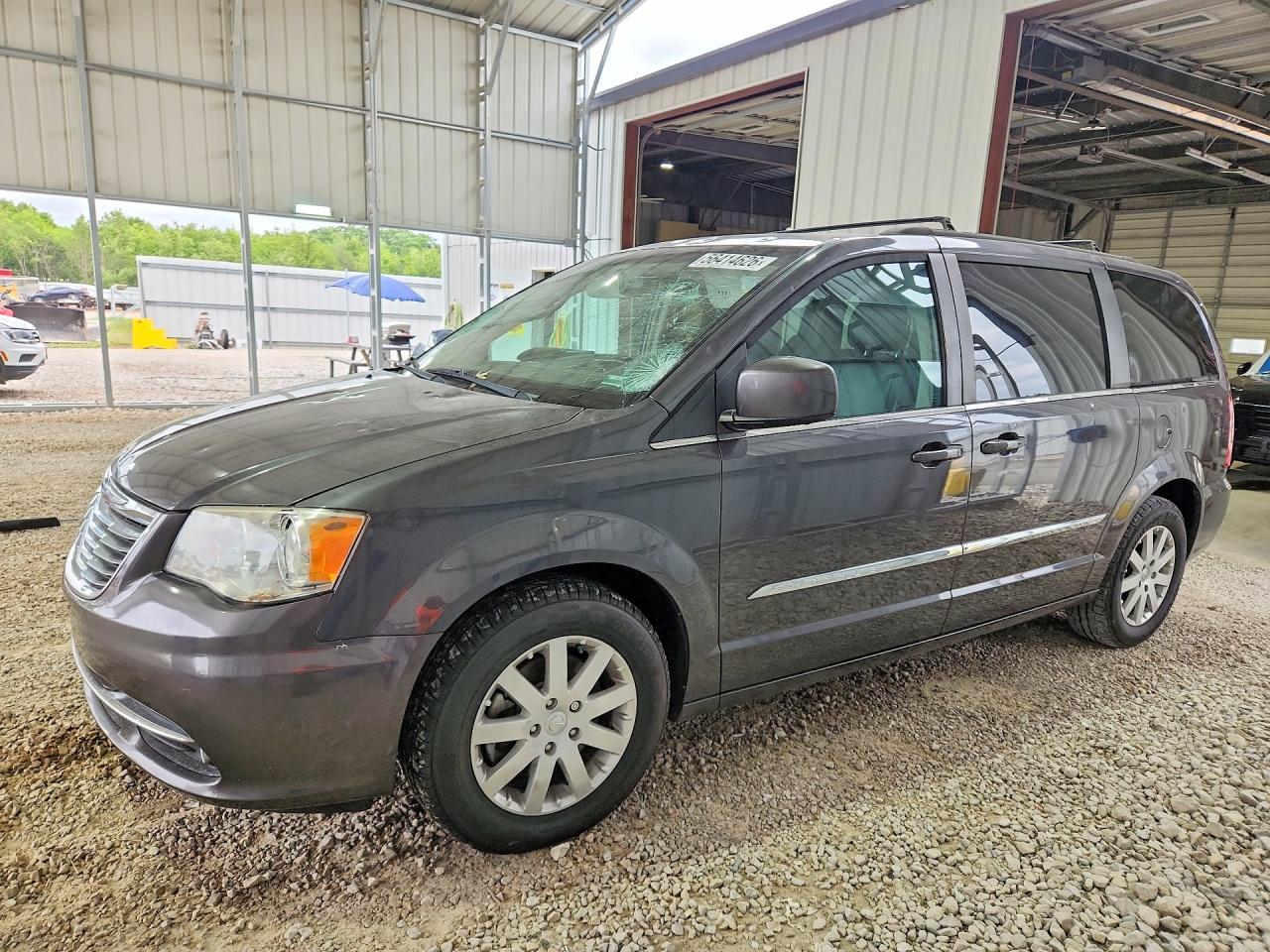 2C4RC1BG2FR596189 · 2015 CHRYSLER TOWN & COUNTRY