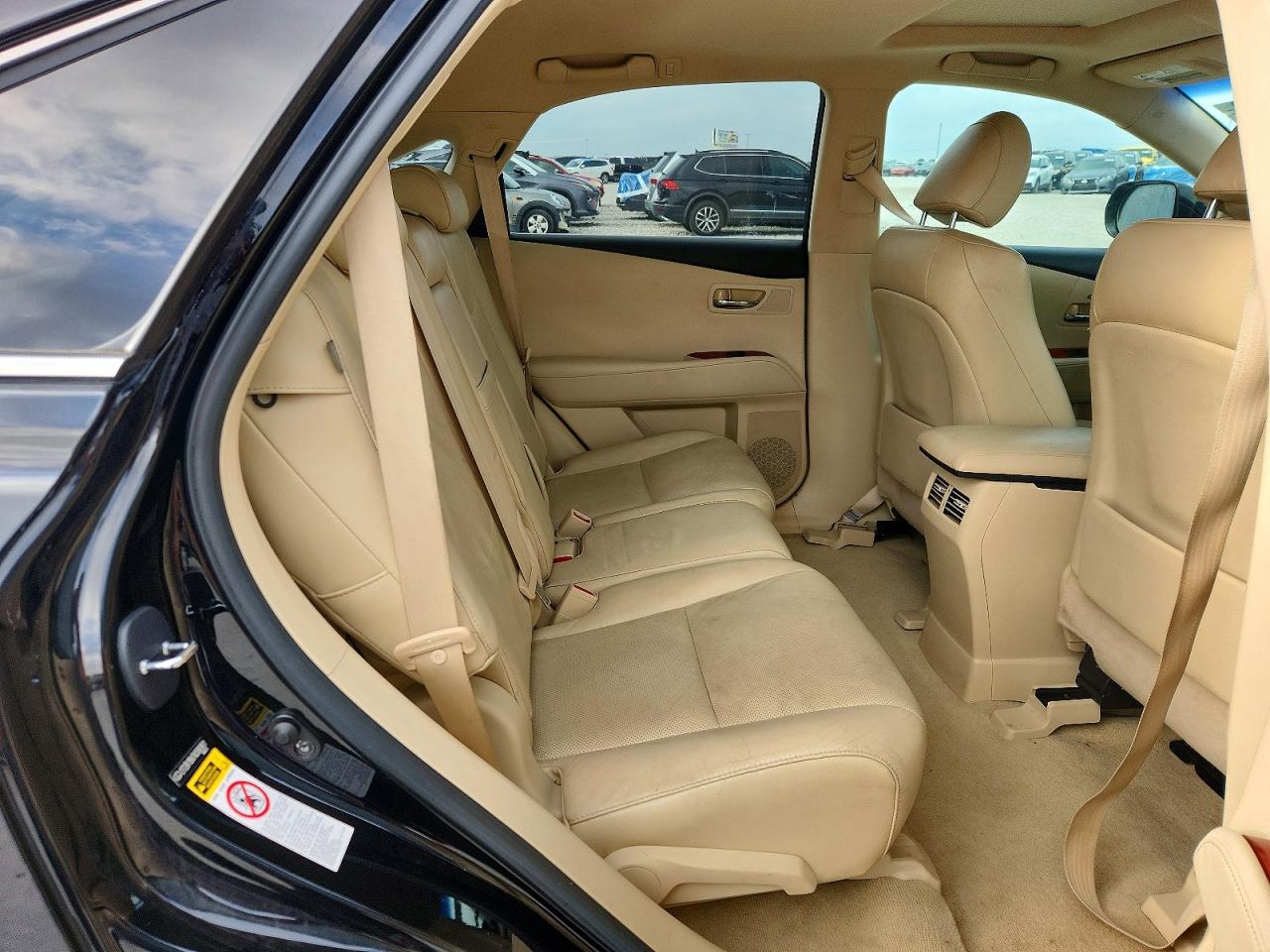 2T2ZK1BA7AC006961 · 2010 LEXUS RX · 11/13