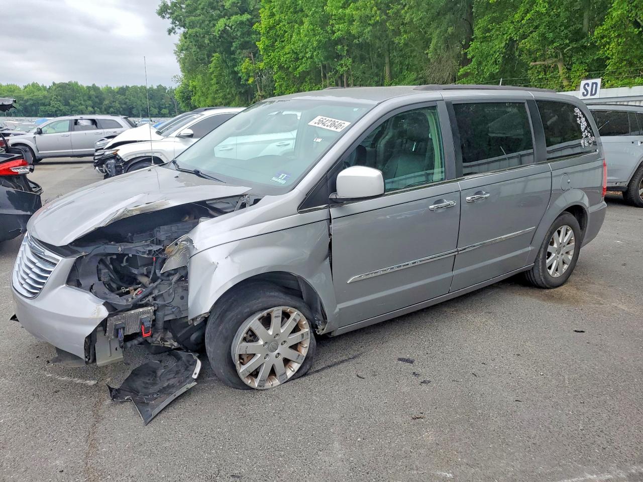 2C4RC1BG7FR754204 · 2015 CHRYSLER TOWN & COUNTRY