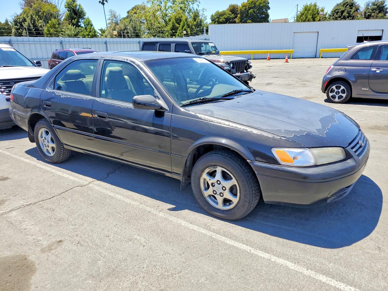 4T1BG22KXVU017575 · 1997 TOYOTA CAMRY /LE/ · 4/12