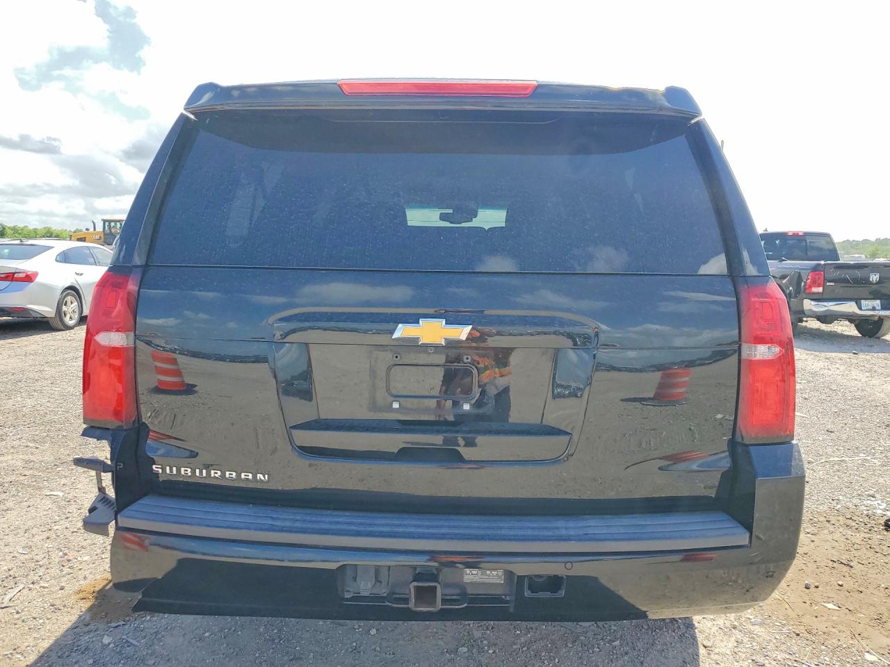 1GNSCHKC9GR358510 · 2016 CHEVROLET SUBURBAN · 6/13