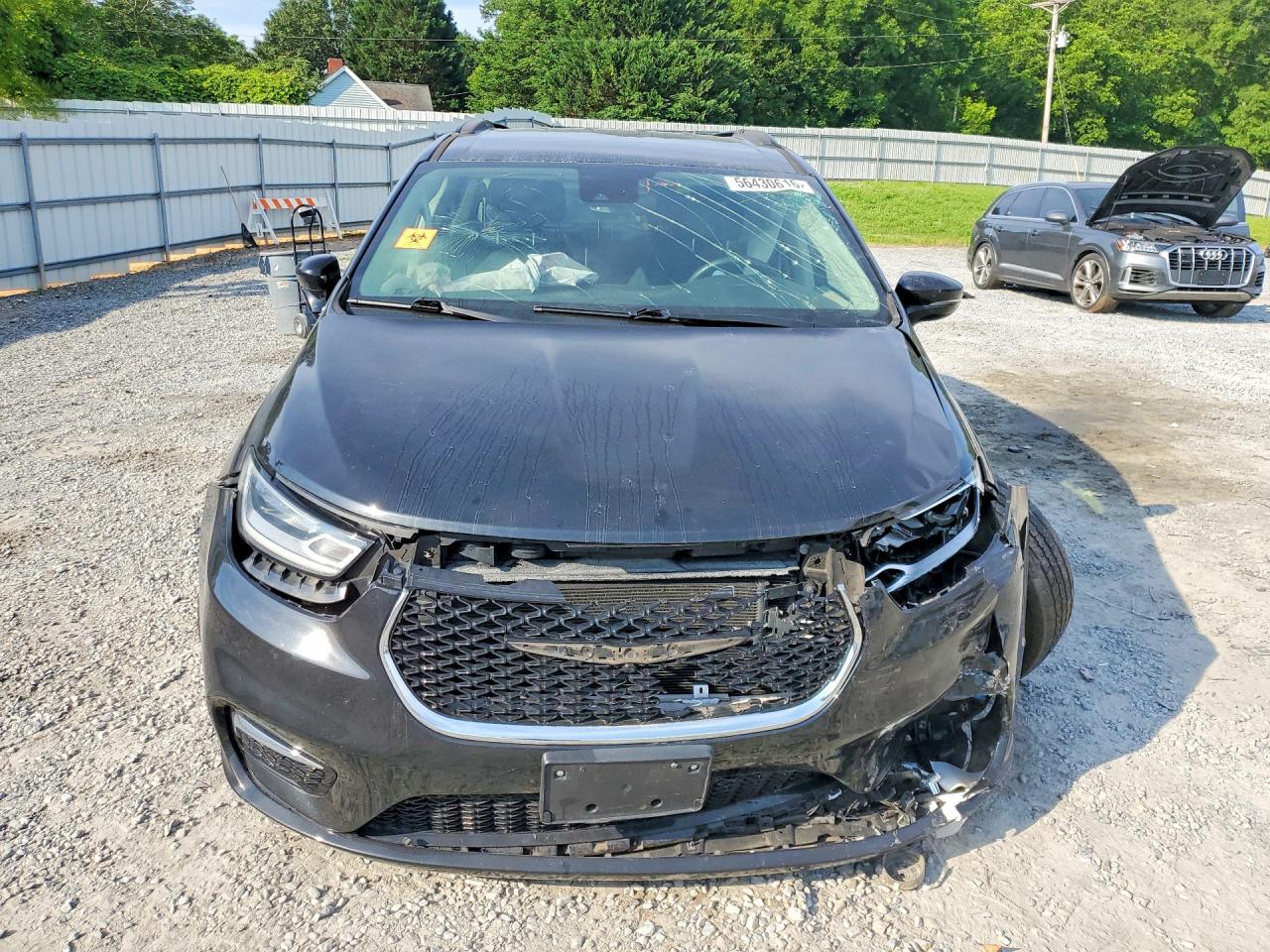 2C4RC1BG7NR128697 · 2022 CHRYSLER PACIFICA · 5/13