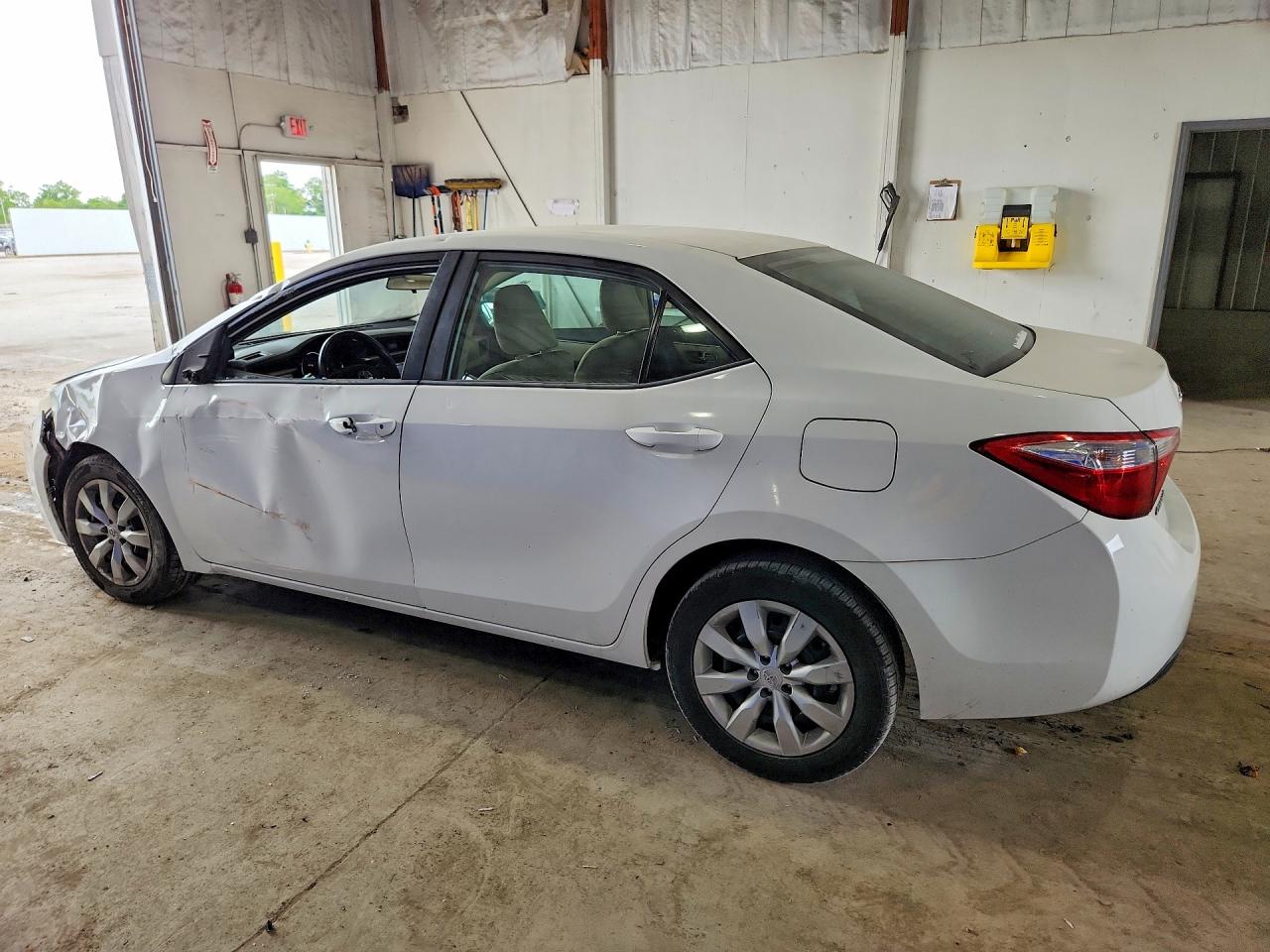 2T1BURHE1FC359552 · 2015 TOYOTA COROLLA · 2/12