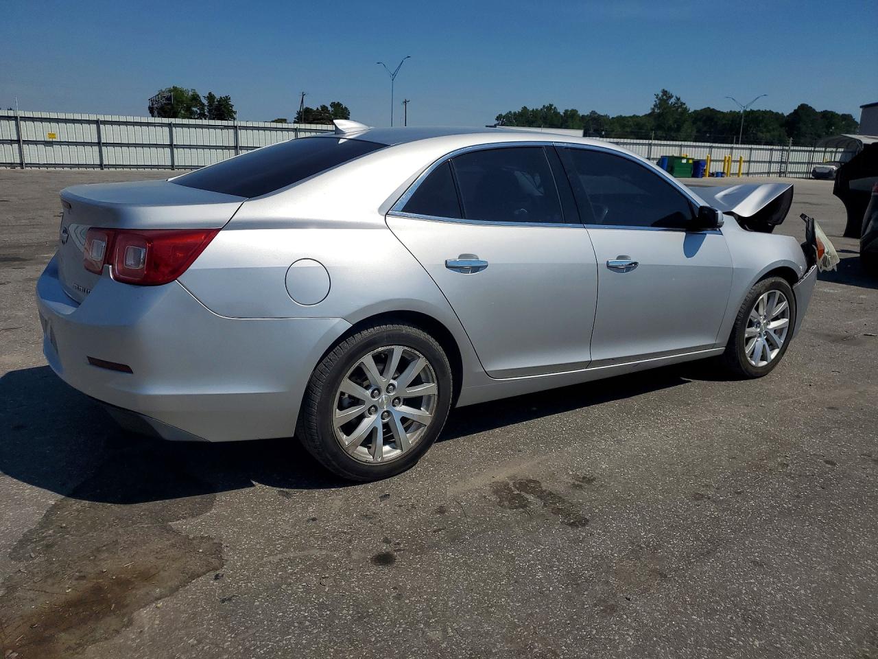 1G11E5SA2GF131147 · 2016 CHEVROLET MALIBU LIMITED · 3/12