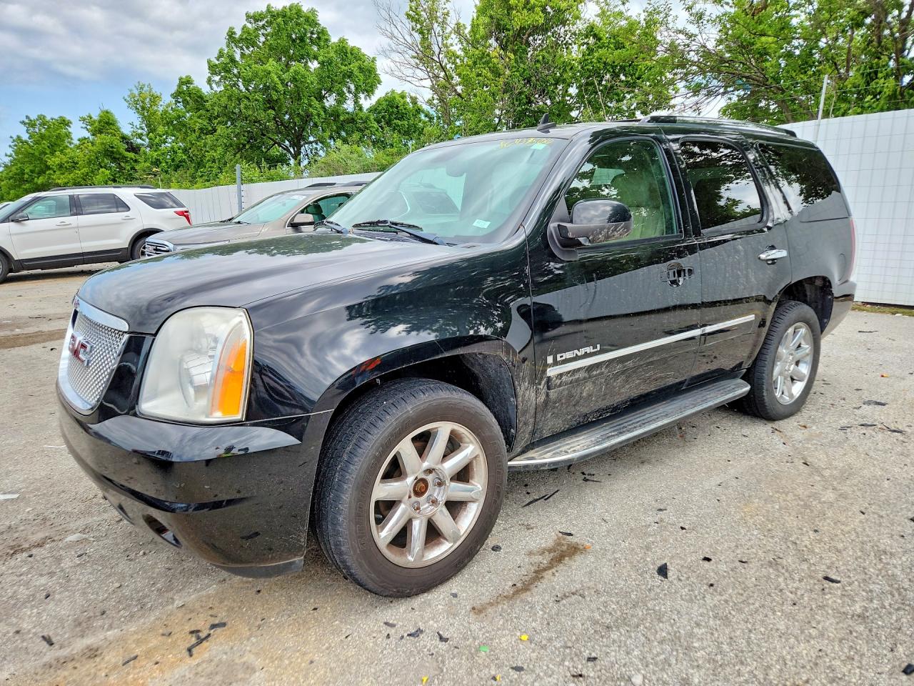 1GKFK03269R208169 · 2009 GMC YUKON