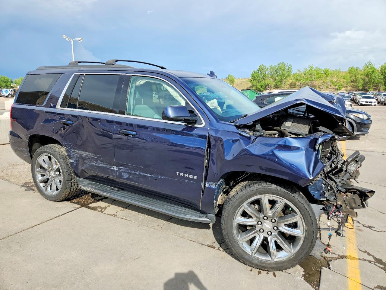 1GNSKBKC0JR227537 · 2018 CHEVROLET TAHOE · 4/13