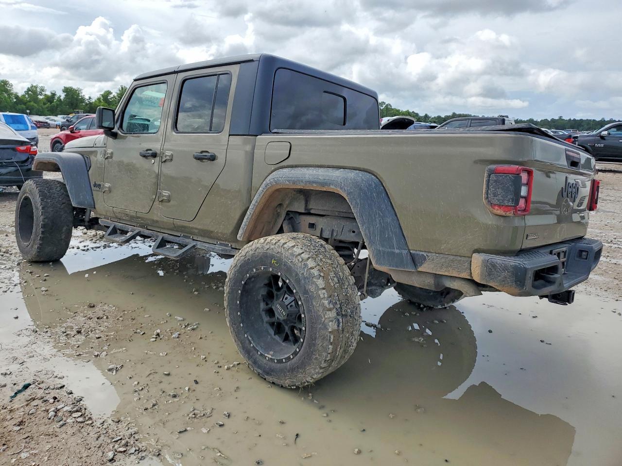 1C6HJTAG3LL160946 · 2020 JEEP GLADIATOR · 2/12