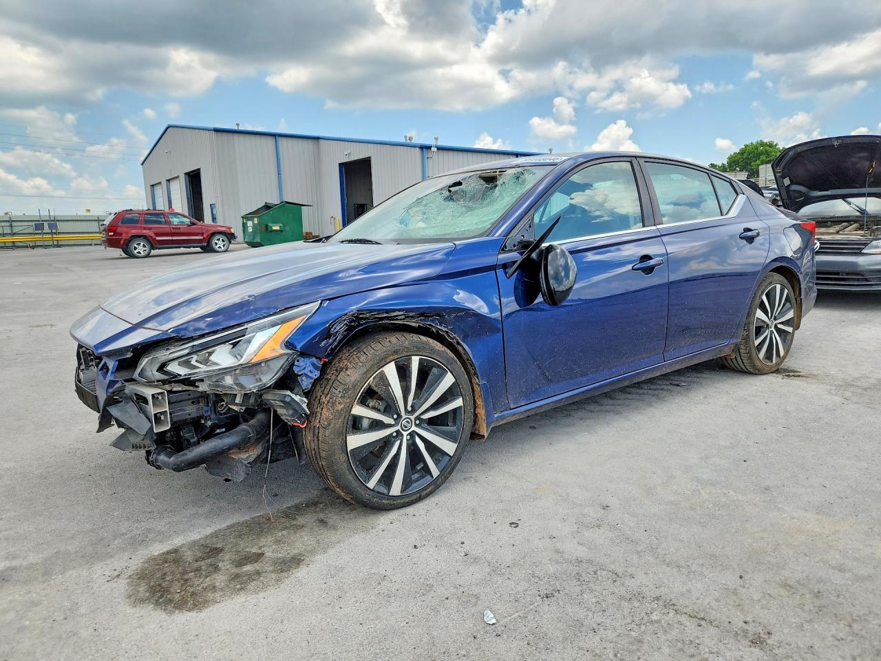 2022 NISSAN ALTIMA