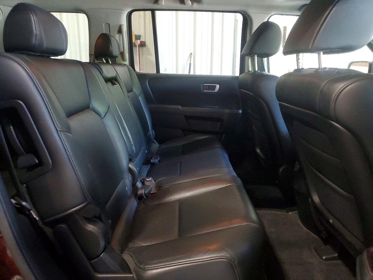 5FNYF4H72BB038098 · 2011 HONDA PILOT · 10/13
