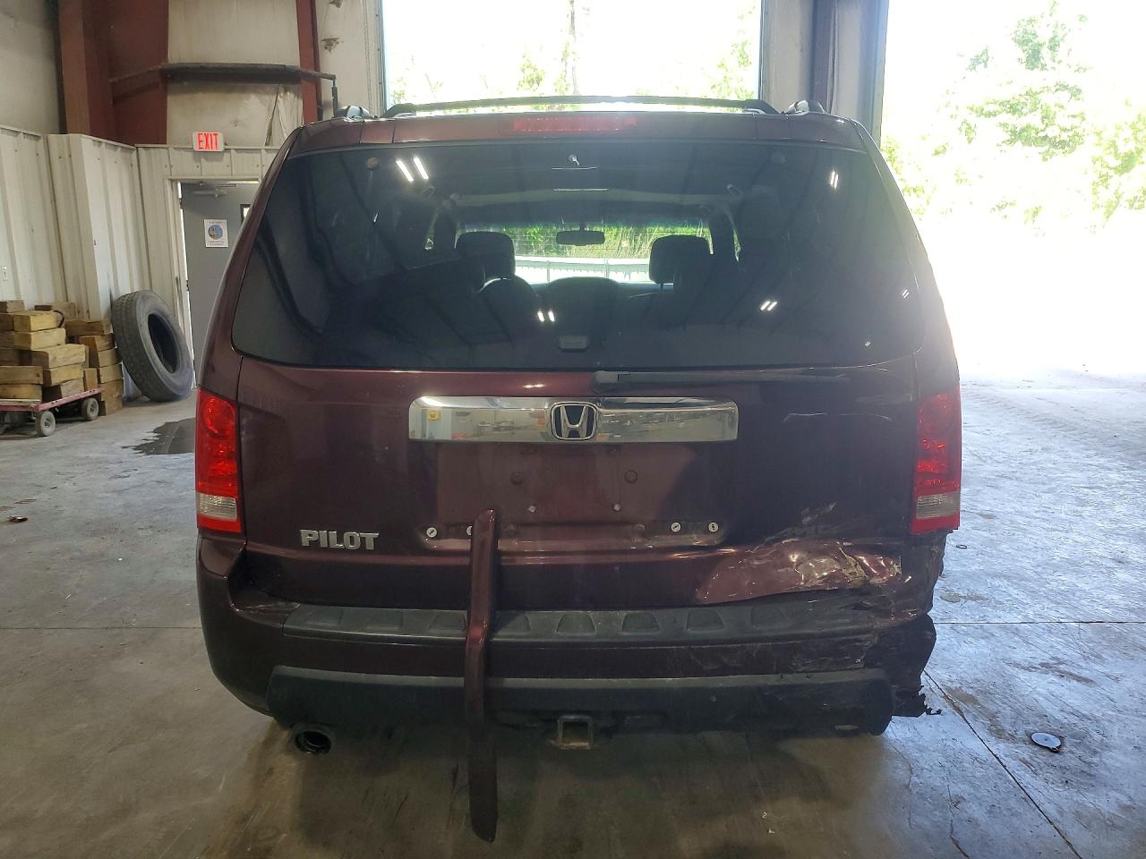 5FNYF4H72BB038098 · 2011 HONDA PILOT · 6/13