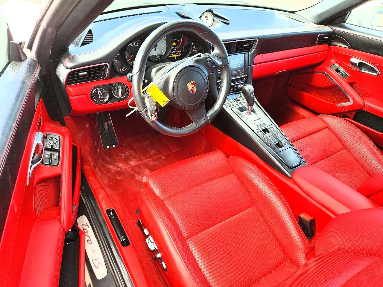 WP0BB2A91FS135609 · 2015 PORSCHE 911 · 8/12