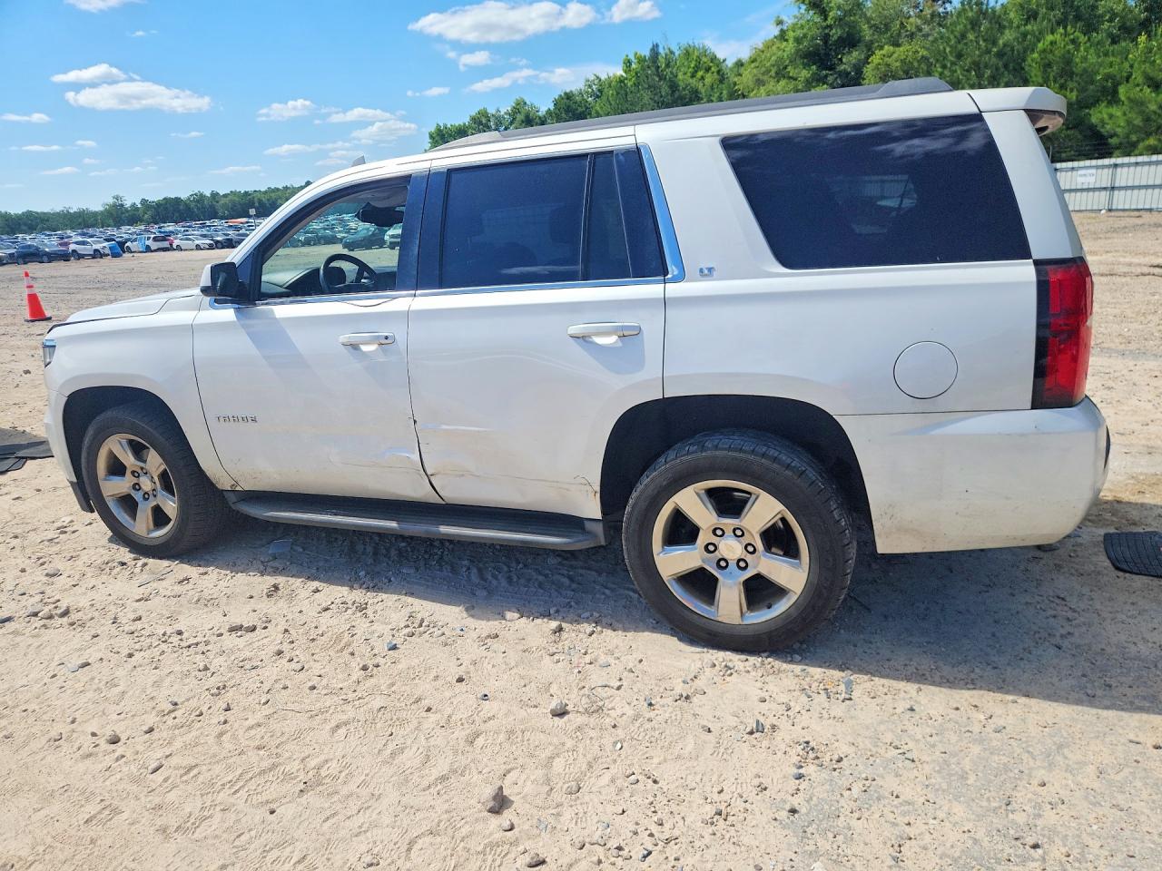 1GNSCBKC6GR314560 · 2016 CHEVROLET TAHOE · 2/13