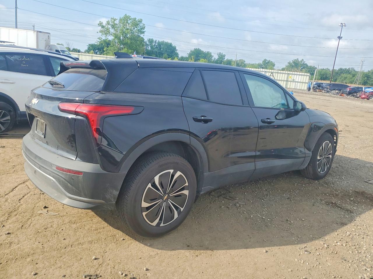 3GNKDARM3TS100929 · 2026 CHEVROLET BLAZER · 3/13