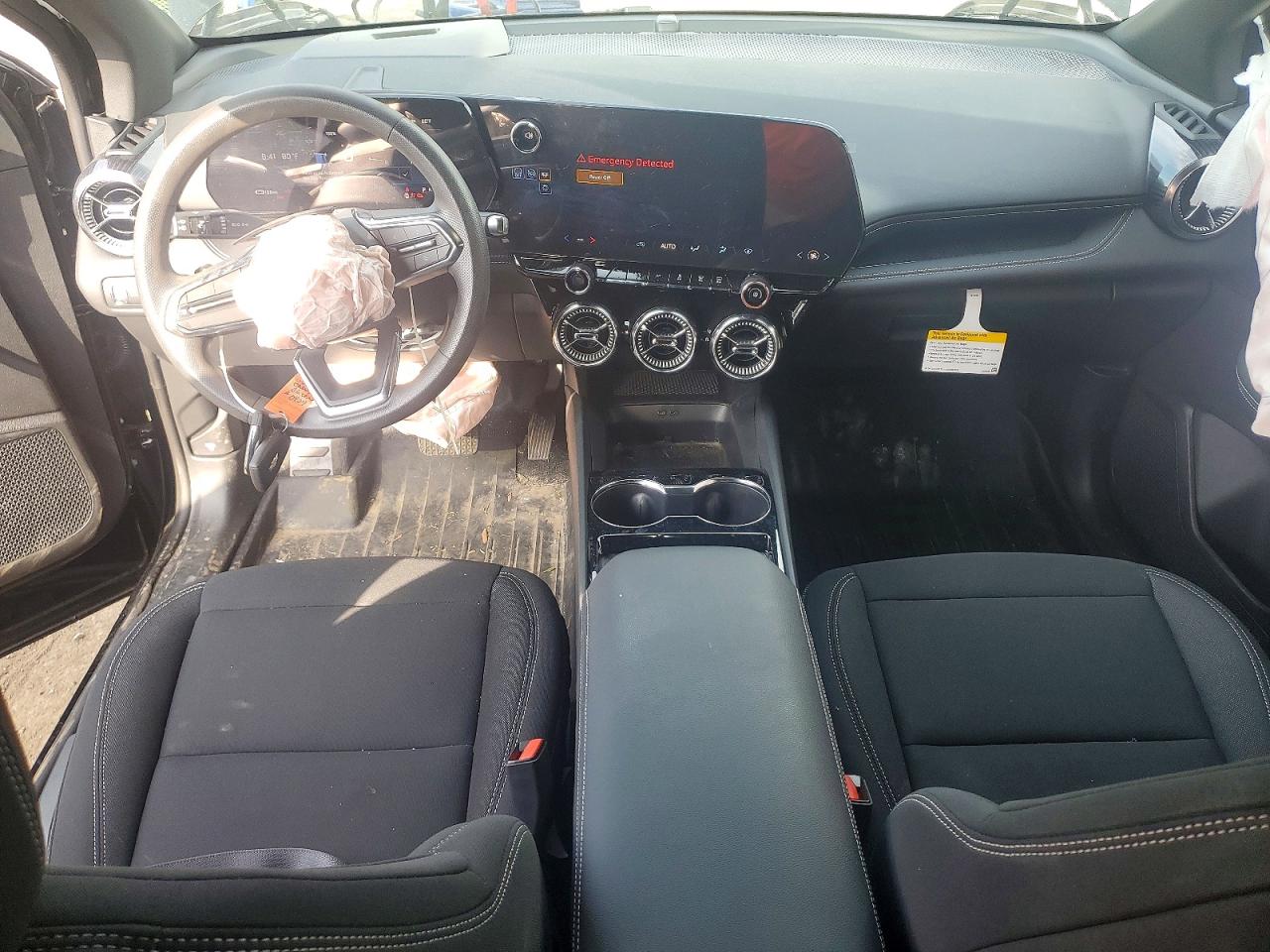 3GNKDARM3TS100929 · 2026 CHEVROLET BLAZER · 8/13