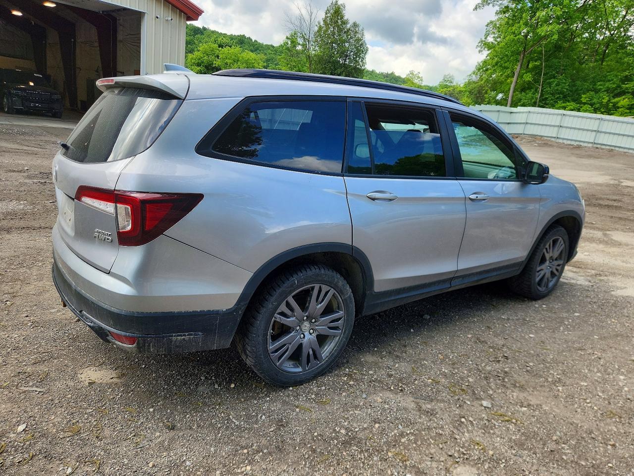 5FNYF6H31NB071266 · 2022 HONDA PILOT · 3/13