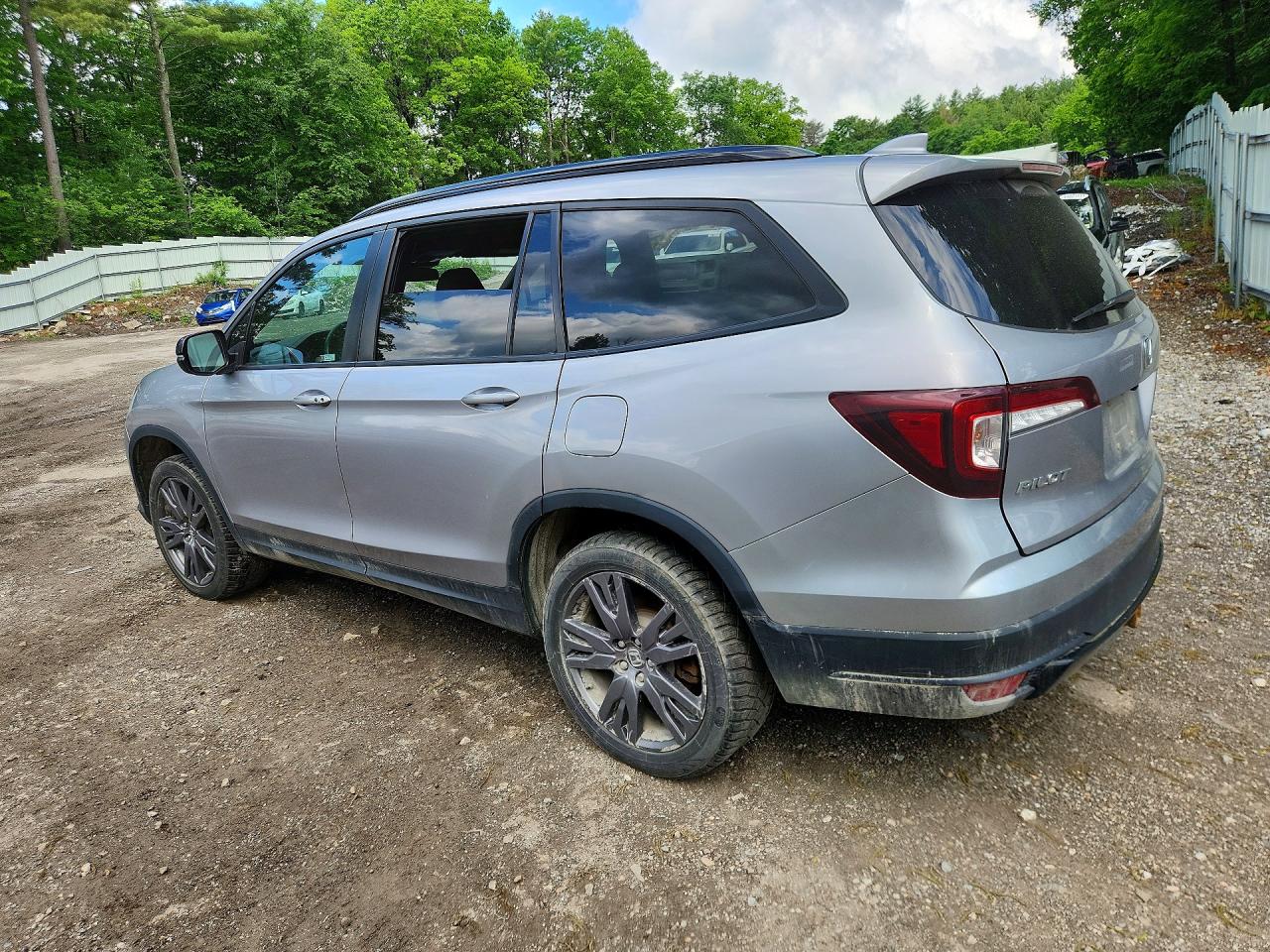5FNYF6H31NB071266 · 2022 HONDA PILOT · 2/13