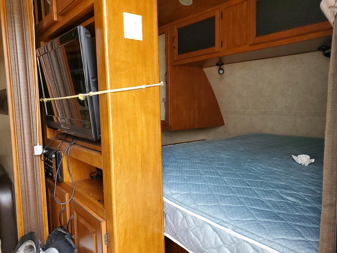 4YDT31B28CD421788 · 2012 KEYSTONE RV RECREATIONAL VEHICLE (RV) · 5/10