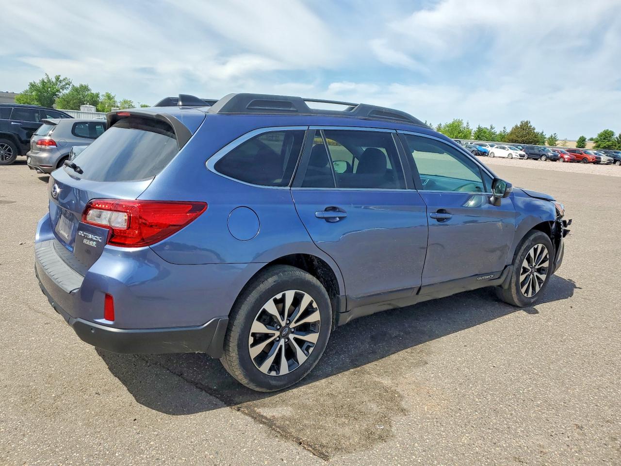 4S4BSANC8H3303707 · 2017 SUBARU OUTBACK · 3/13