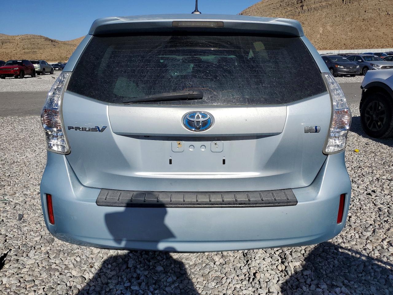 JTDZN3EU7E3315034 · 2014 TOYOTA PRIUS V · 6/13