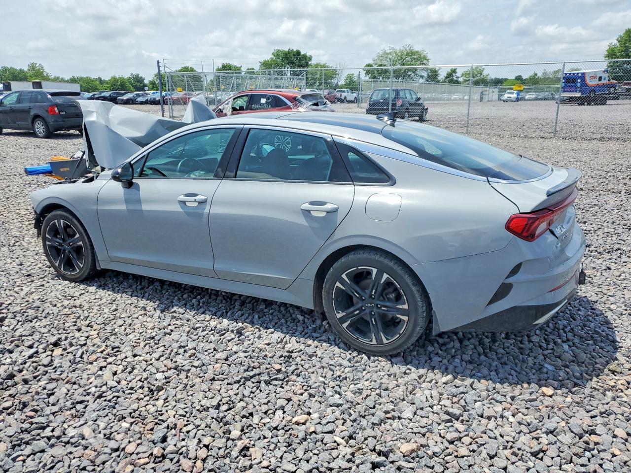 5XXG64J27NG099281 · 2022 KIA K5 · 2/12