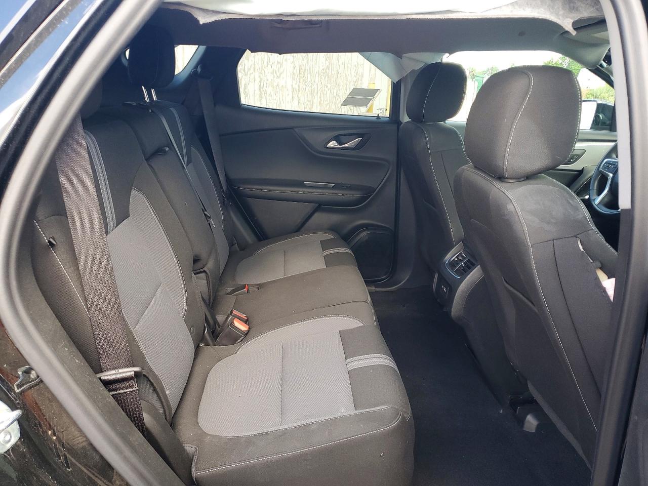 3GNKBCR40SS212202 · 2025 CHEVROLET BLAZER · 11/13