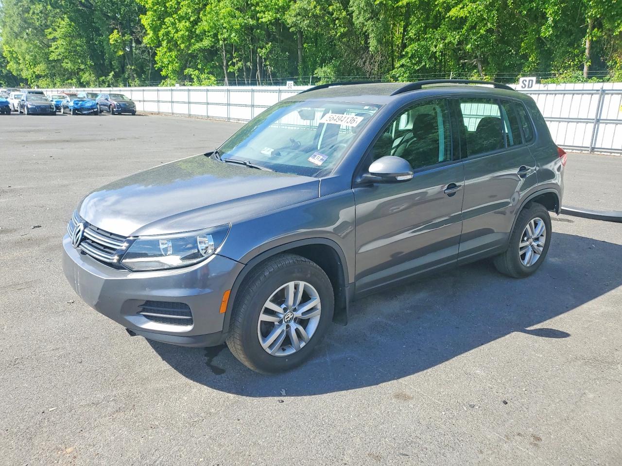 WVGAV7AX4FW550989 · 2015 VOLKSWAGEN TIGUAN