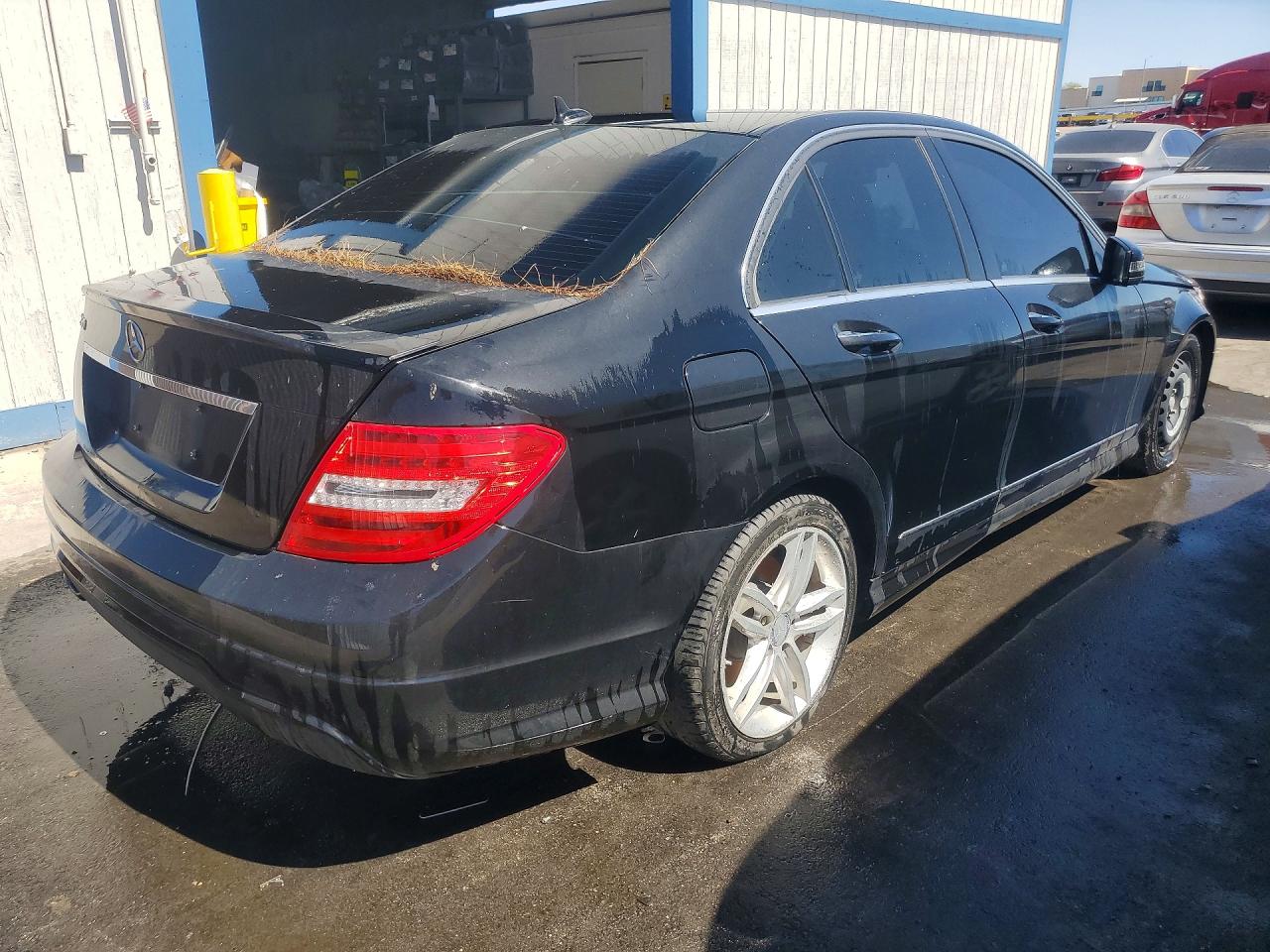 WDDGF4HB0DR241378 · 2013 MERCEDES-BENZ C · 3/12