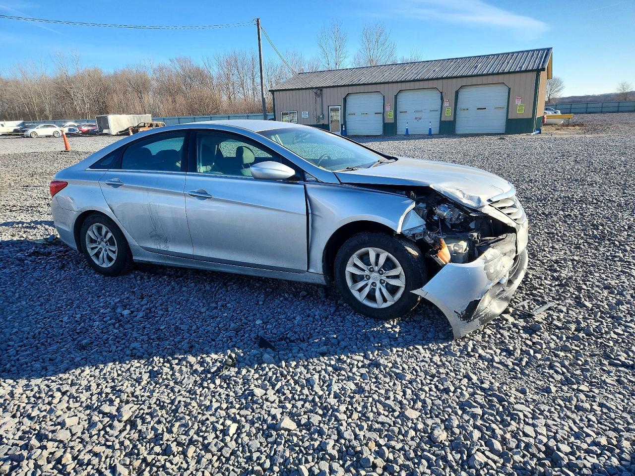 5NPEB4AC5BH077677 · 2011 HYUNDAI SONATA · 4/12