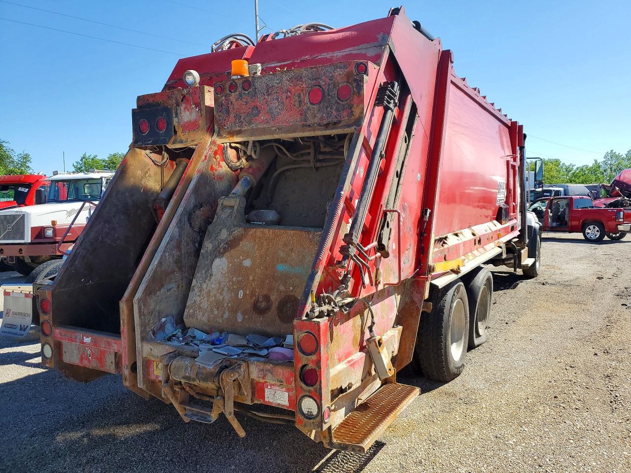 1FVHG5BS0DDFB0926 · 2013 FREIGHTLINER 108SD · 3/12