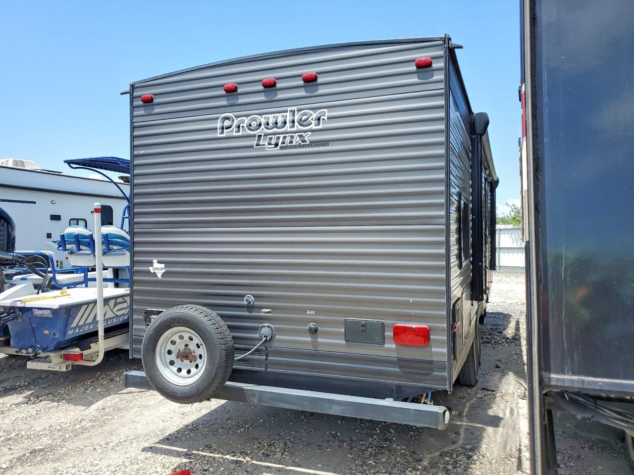 5SFPB3025HE324147 · 2017 HEARTLAND RV PROWLER · 4/10