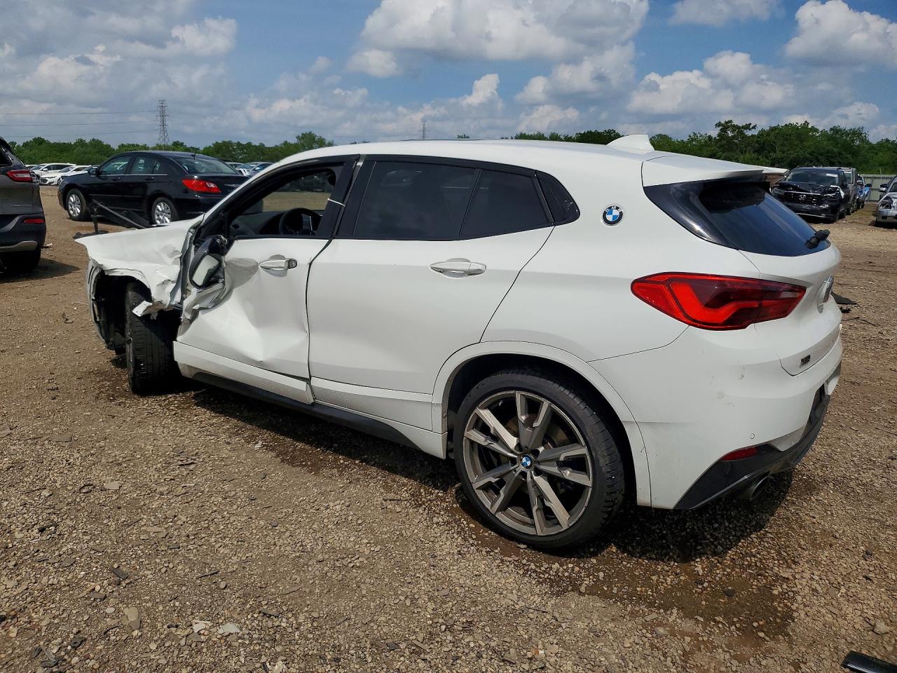 WBXYN1C59KES54929 · 2019 BMW X2 · 2/12