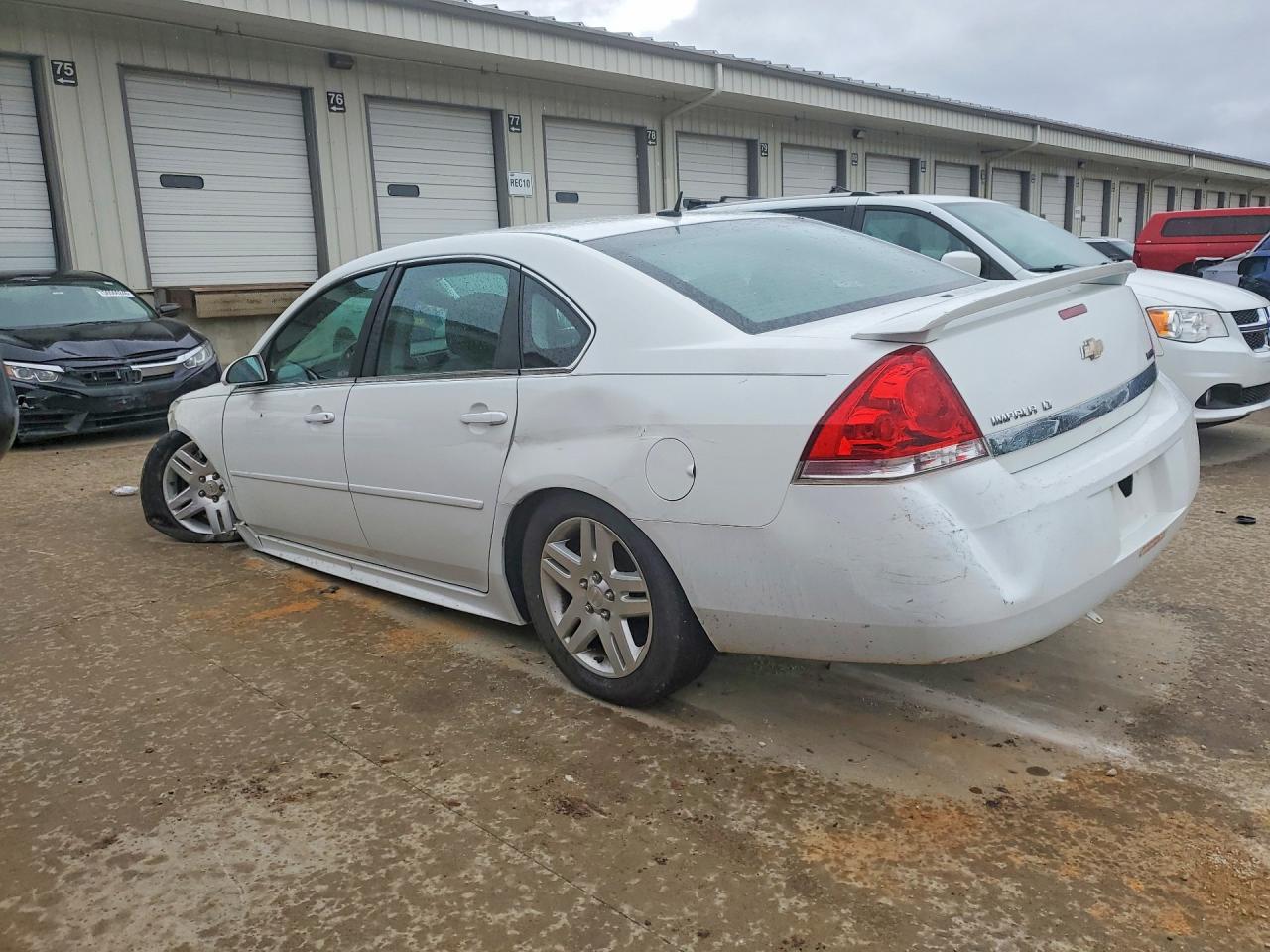 2G1WB5EK1B1333044 · 2011 CHEVROLET IMPALA · 2/13