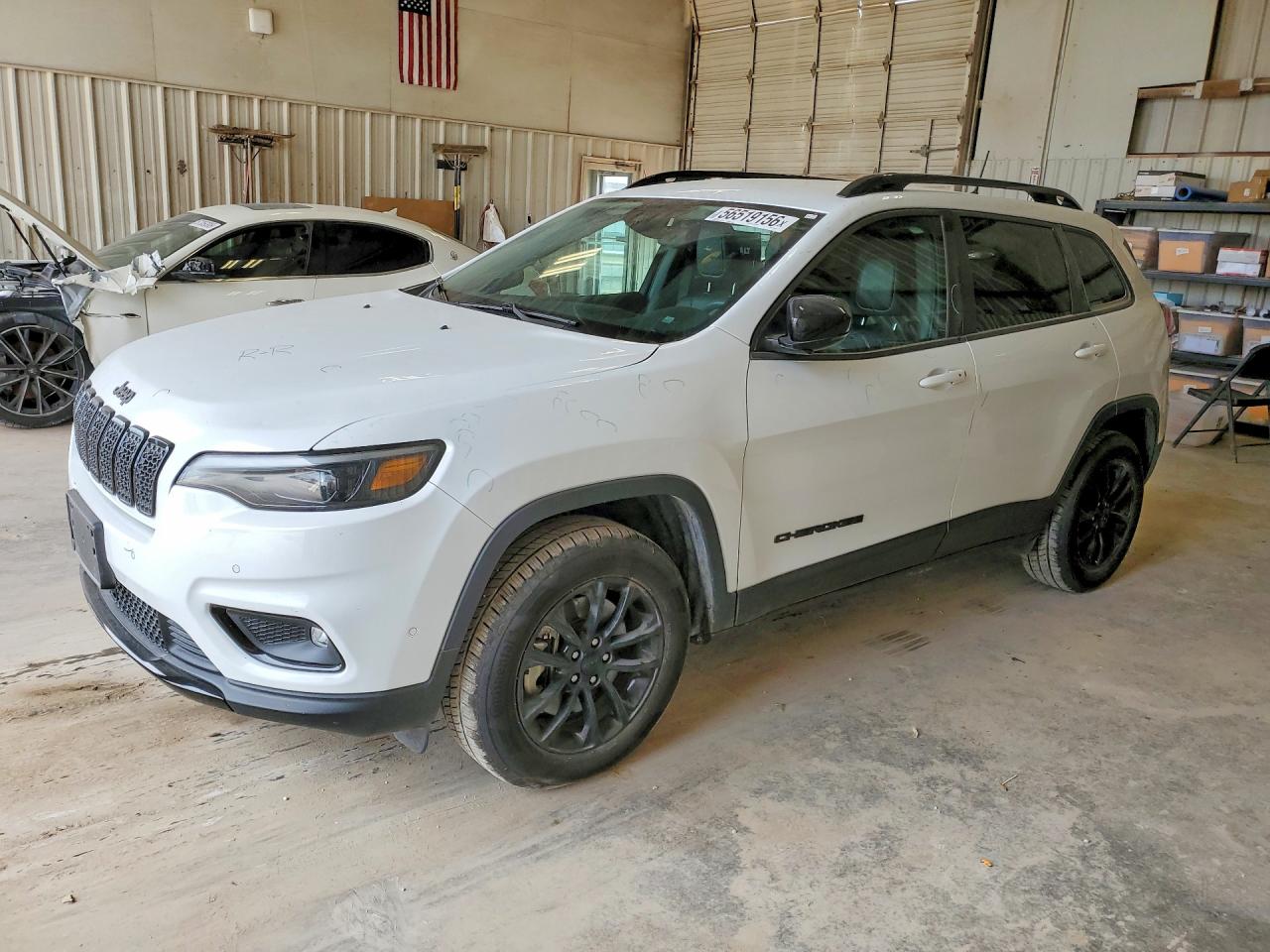1C4PJMMB8PD111087 · 2023 JEEP CHEROKEE
