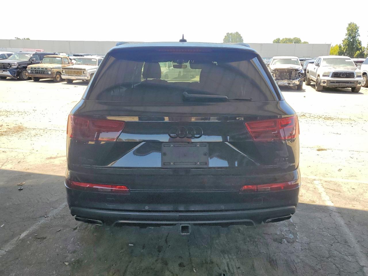 WA1LAAF78HD008270 · 2017 AUDI Q7 · 6/12
